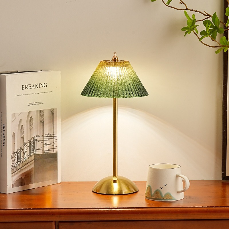 Lampu Meja Kaca Lipit Hijau De - Glass Bed ulasan dan harga